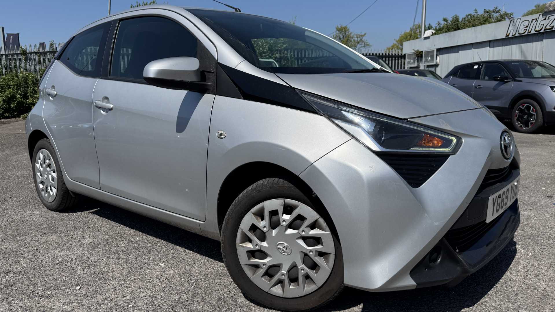 Main listing image - Toyota Aygo