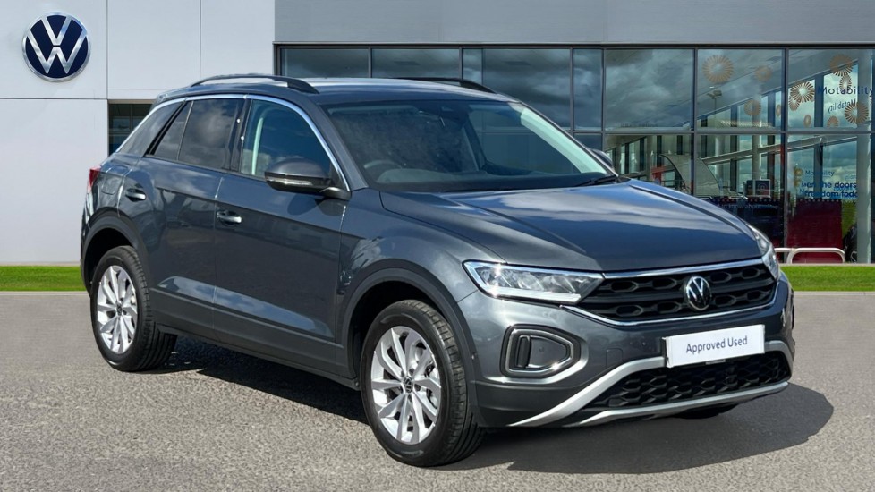 Main listing image - Volkswagen T-Roc