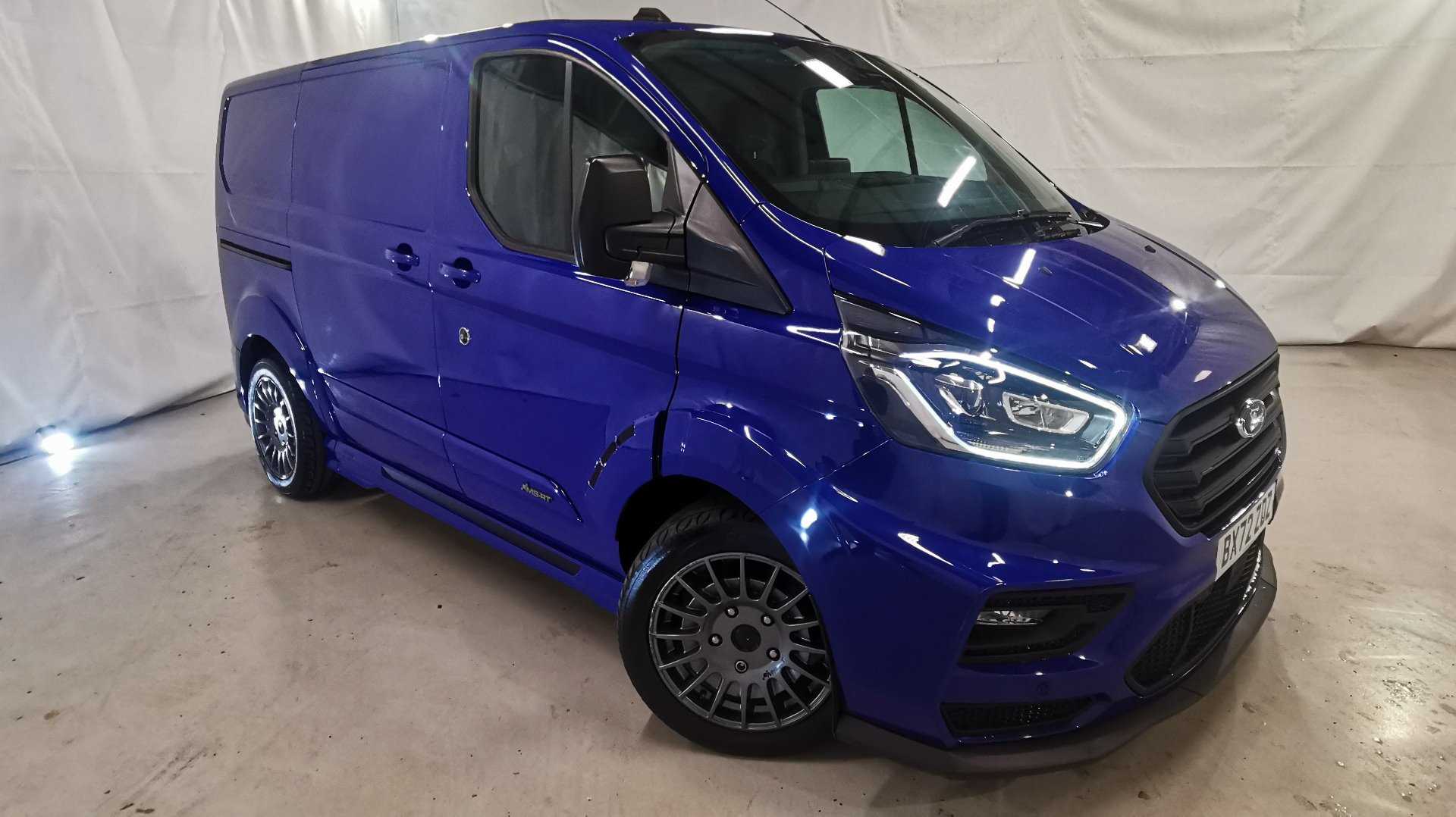 Main listing image - Ford Transit Custom