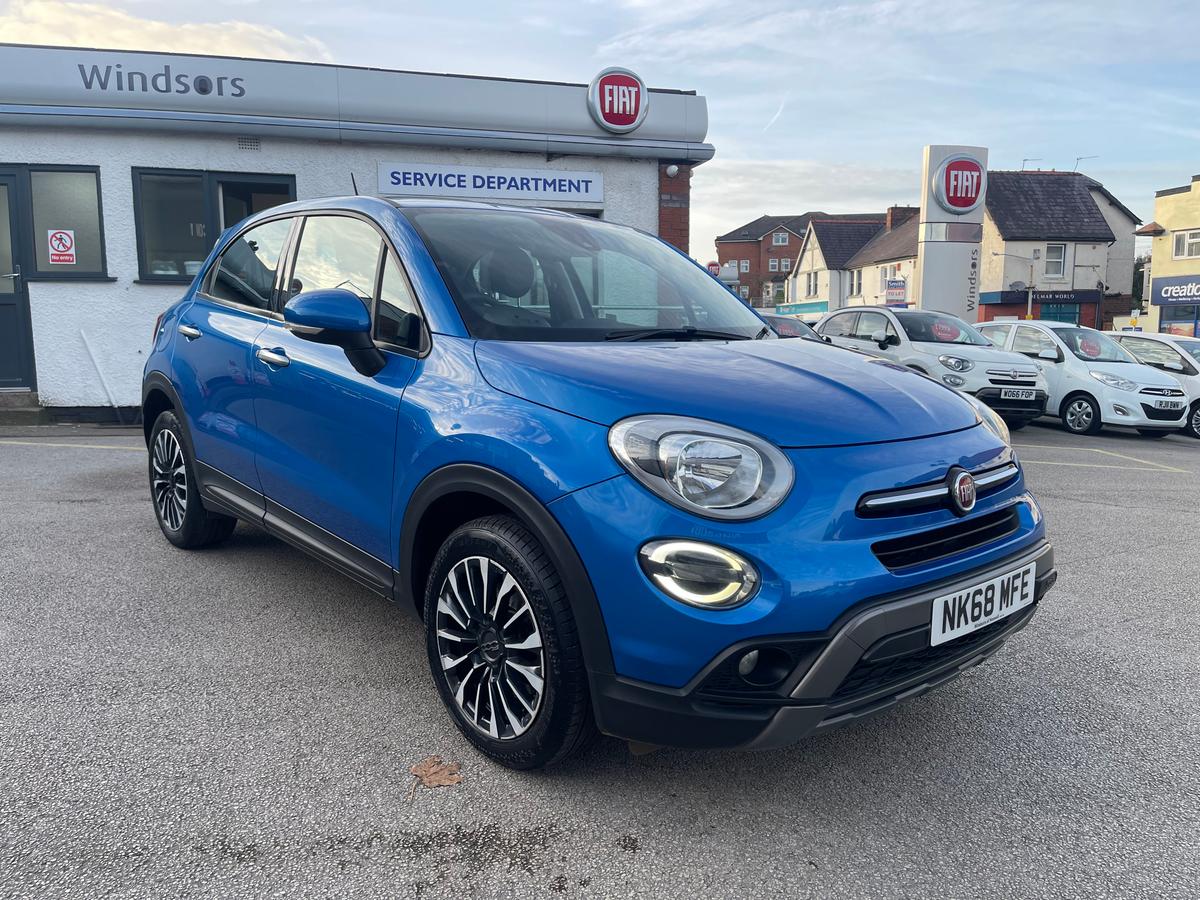 Main listing image - Fiat 500X