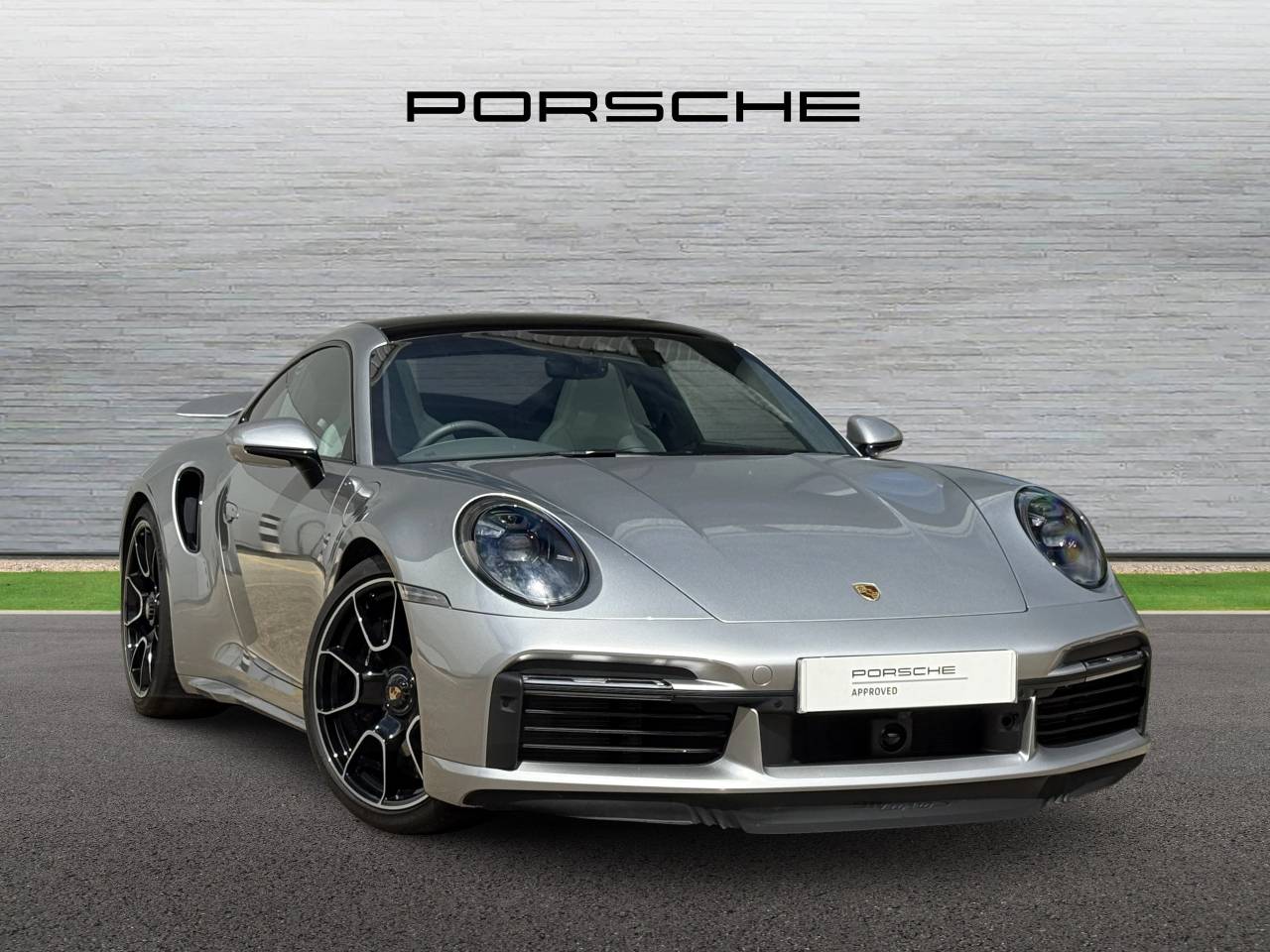 Main listing image - Porsche 911