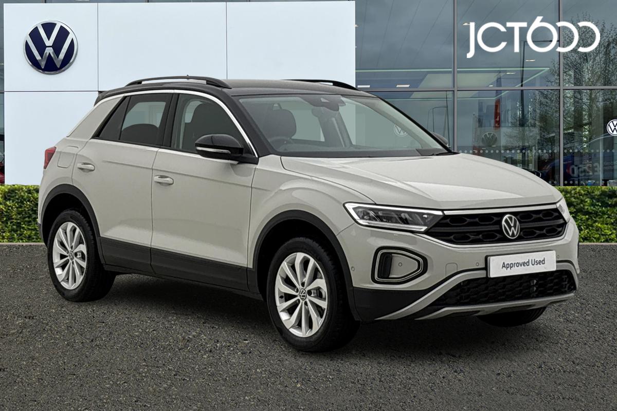 Main listing image - Volkswagen T-Roc