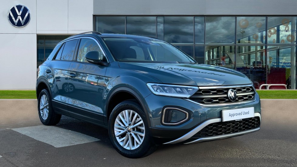 Main listing image - Volkswagen T-Roc