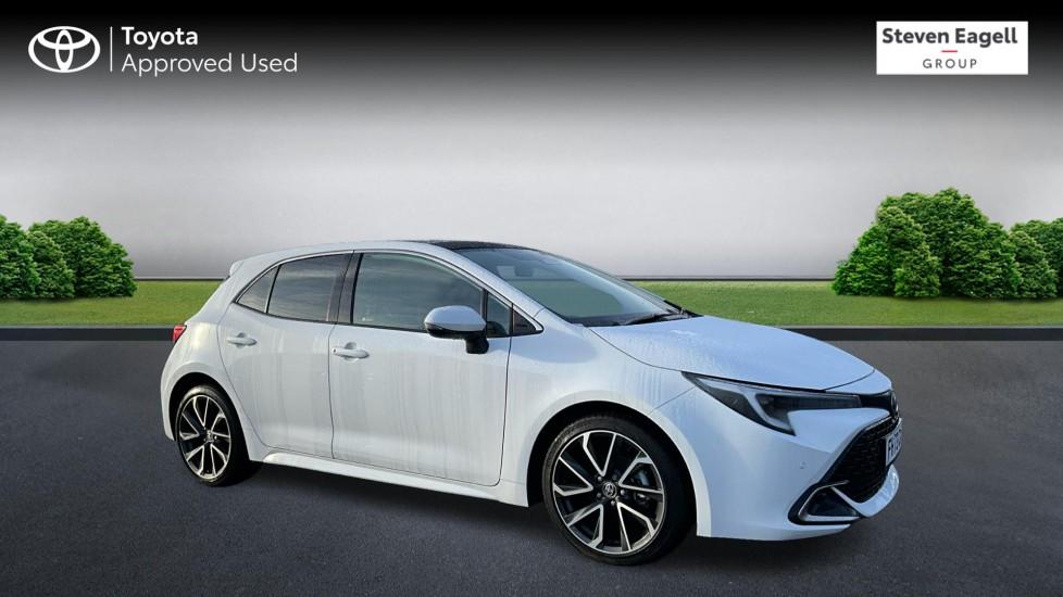 Main listing image - Toyota Corolla