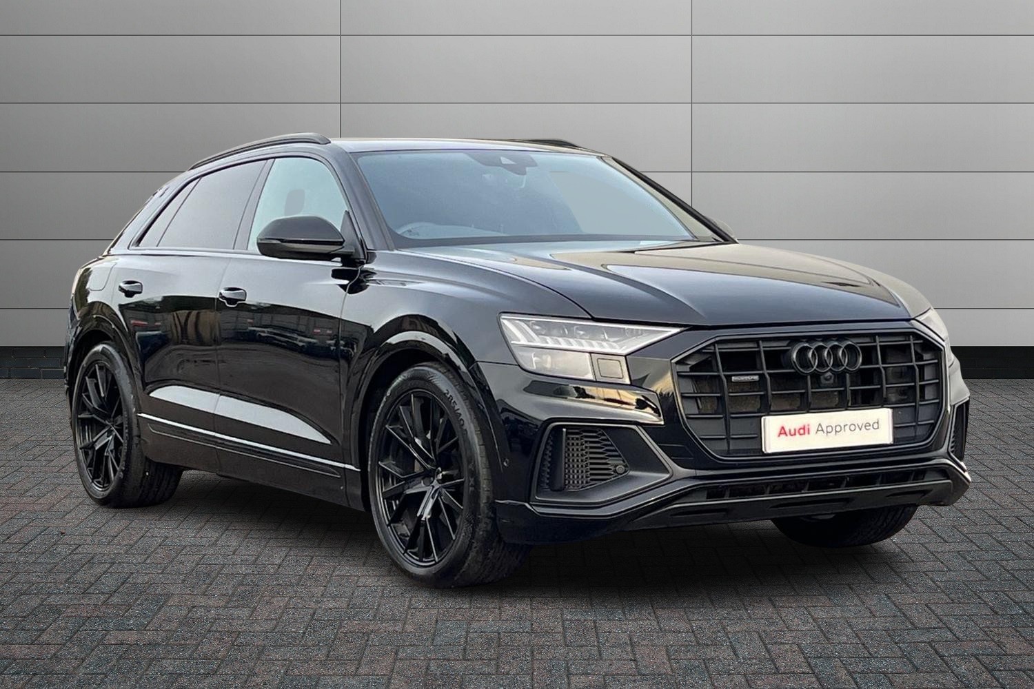 Main listing image - Audi Q8