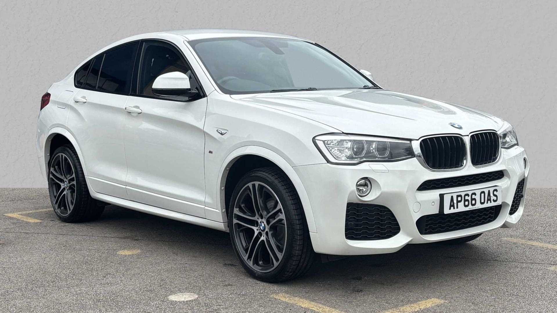 Main listing image - BMW X4