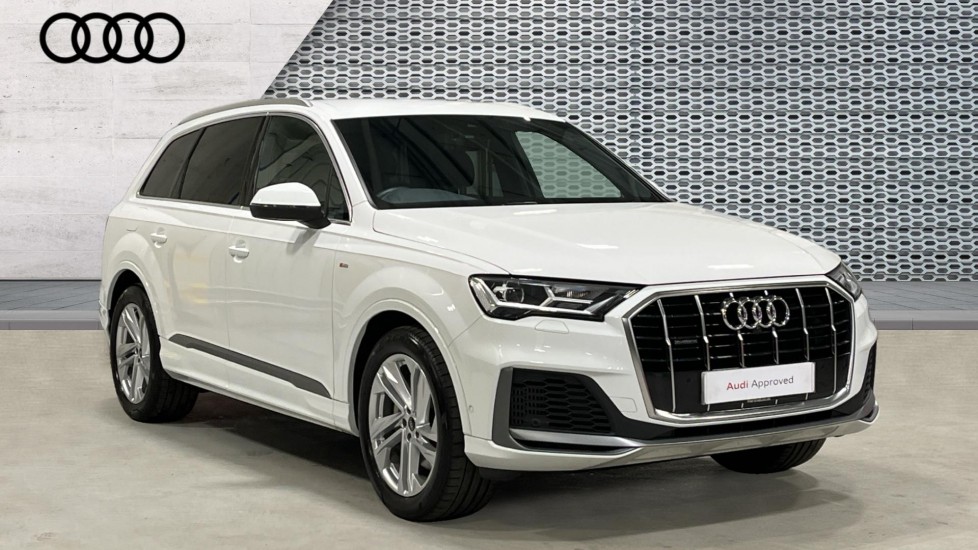 Main listing image - Audi Q7