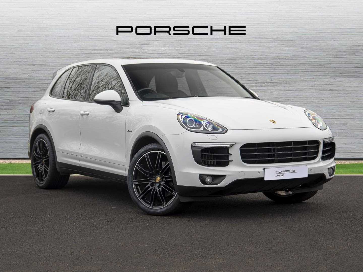 Main listing image - Porsche Cayenne