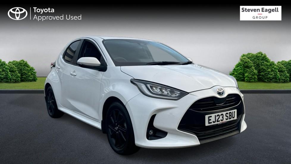 Main listing image - Toyota Yaris