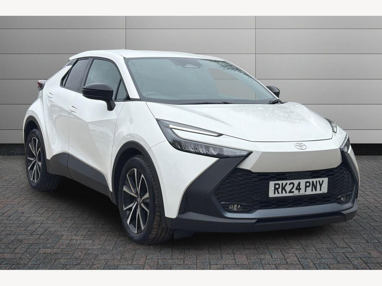 Main listing image - Toyota C-HR