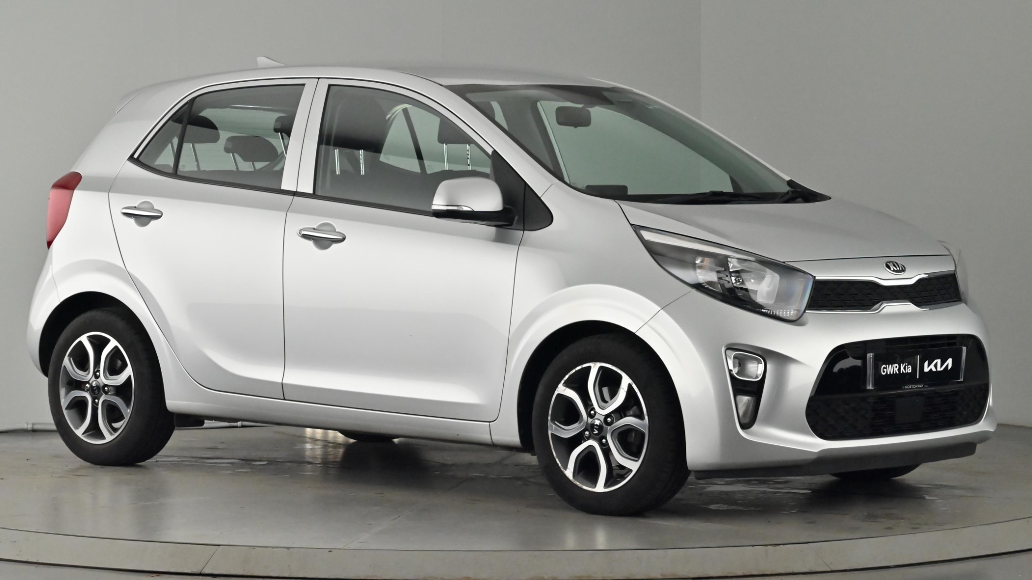 Main listing image - Kia Picanto