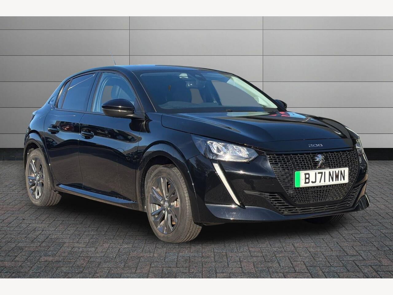 Main listing image - Peugeot e-208