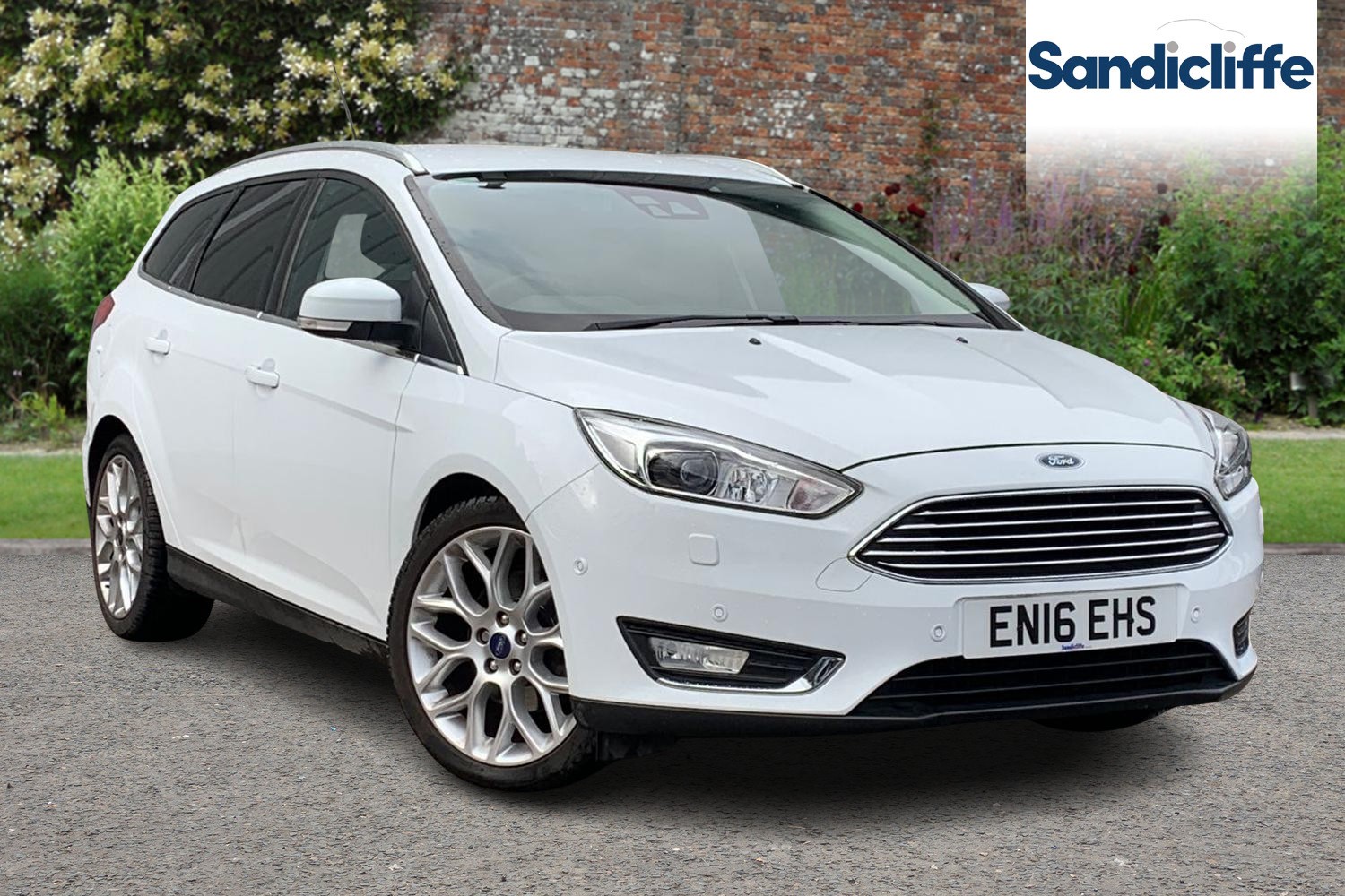 Main listing image - Ford Focus Estate