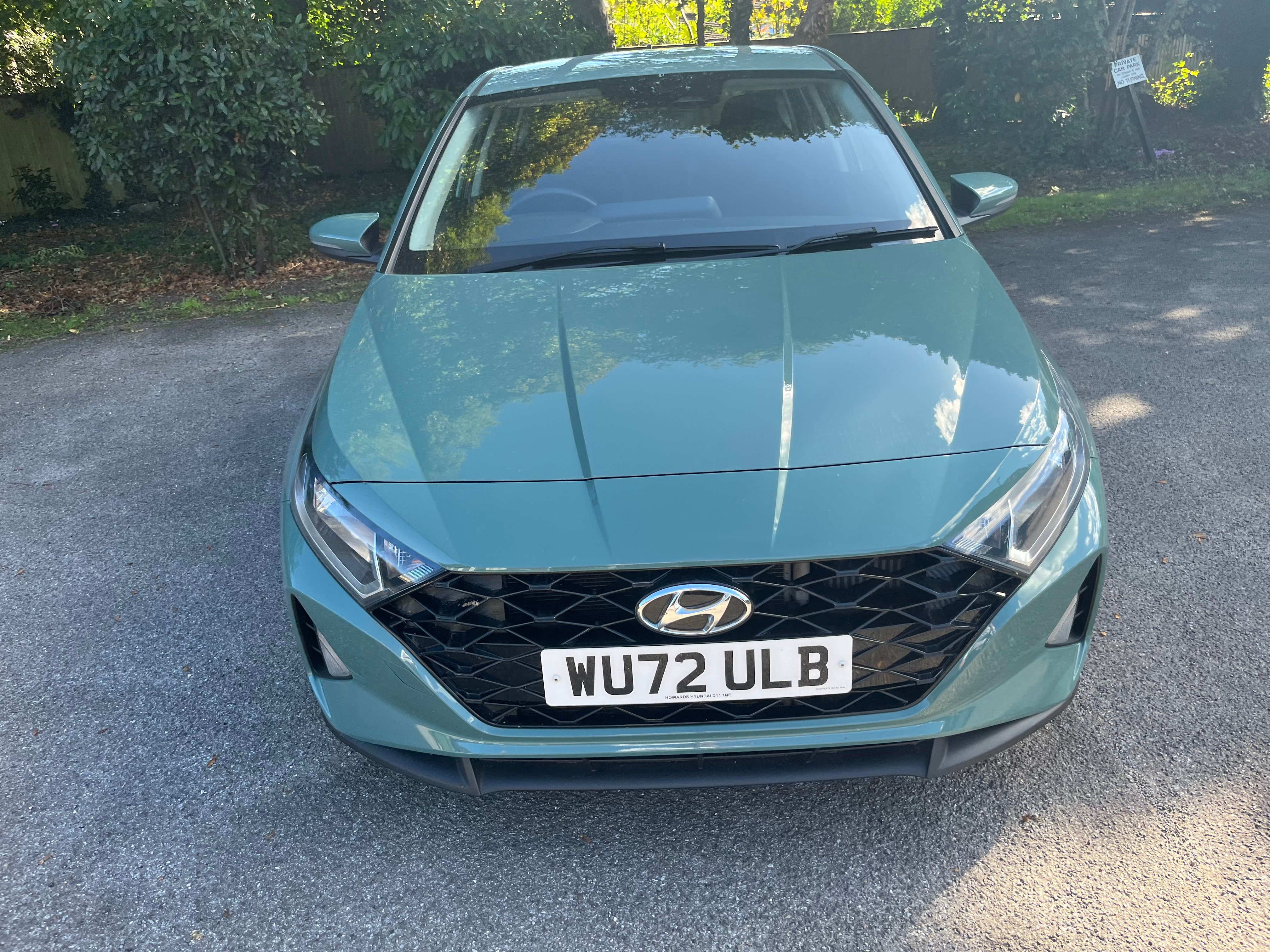 Main listing image - Hyundai i20