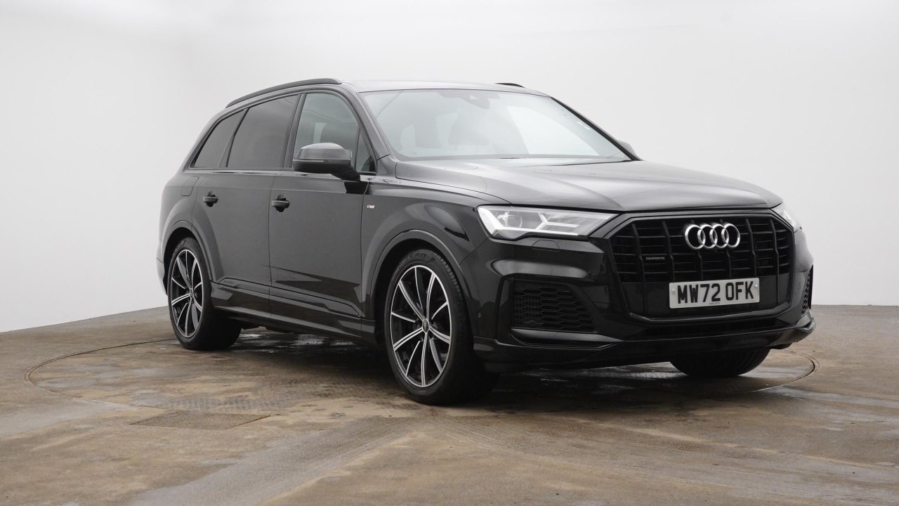 Main listing image - Audi Q7