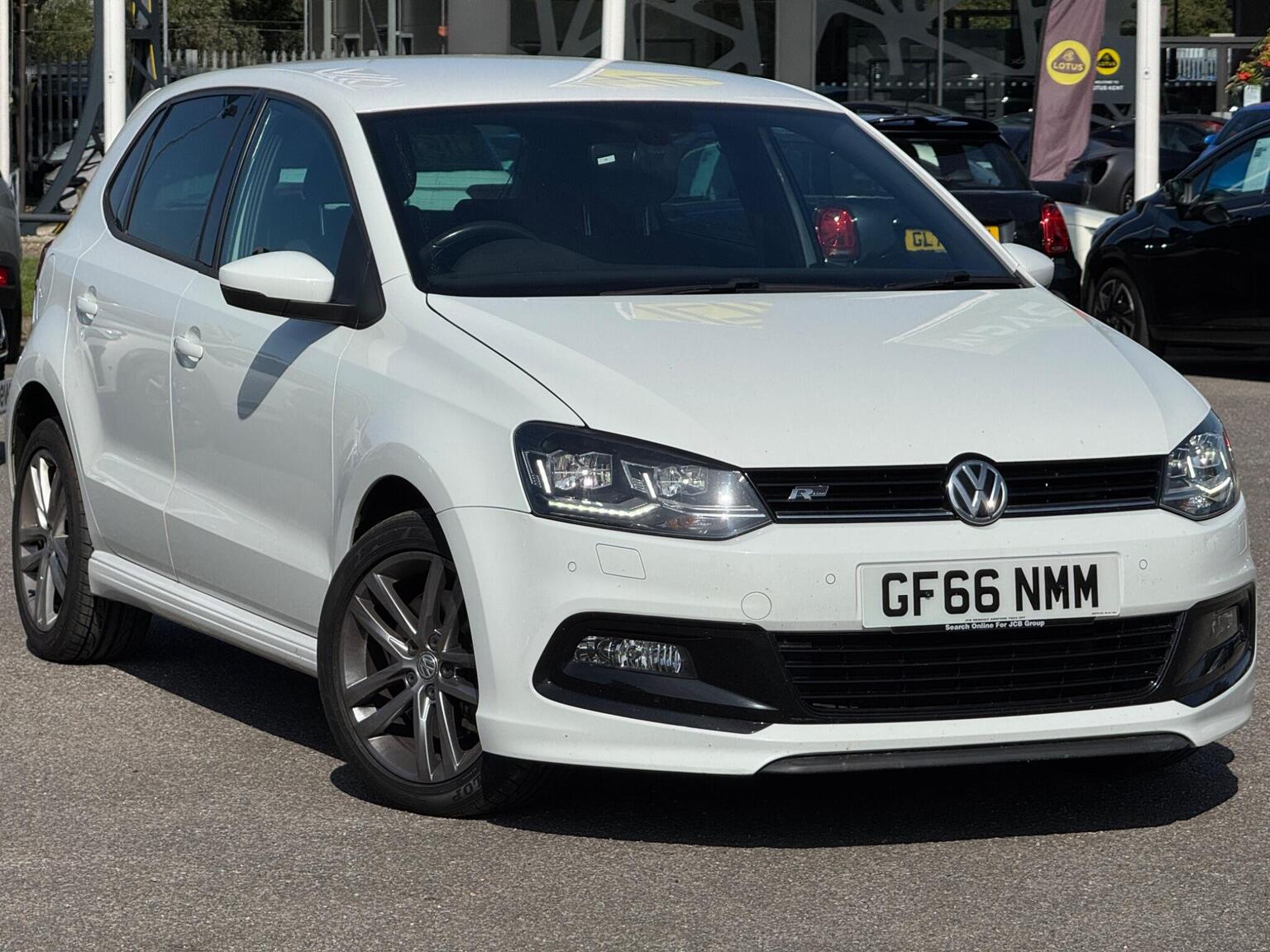 Main listing image - Volkswagen Polo