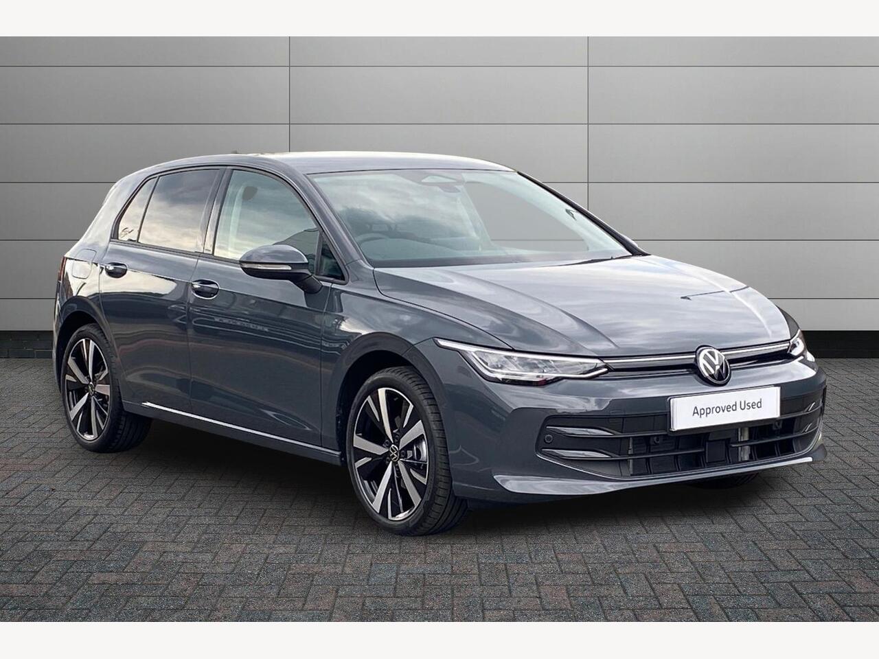 Main listing image - Volkswagen Golf