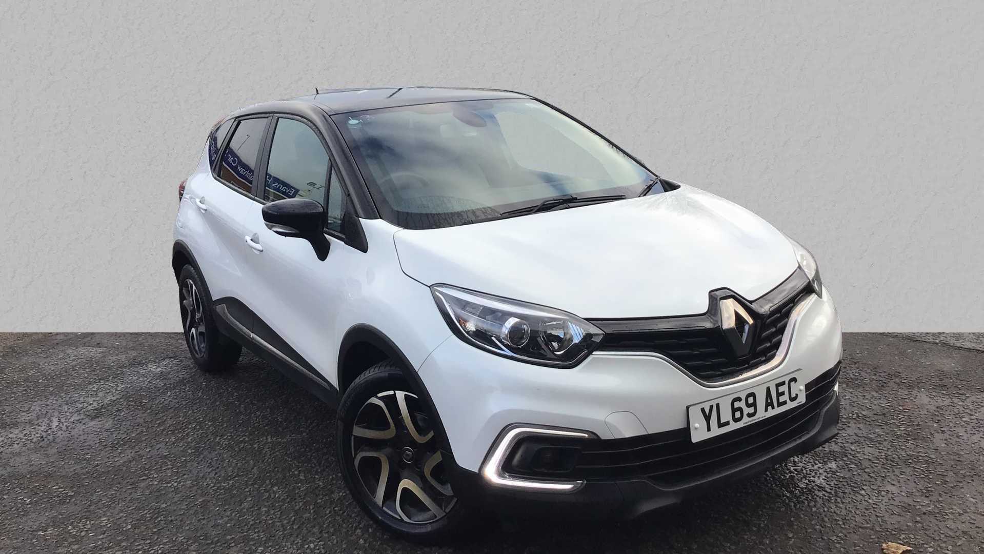 Main listing image - Renault Captur