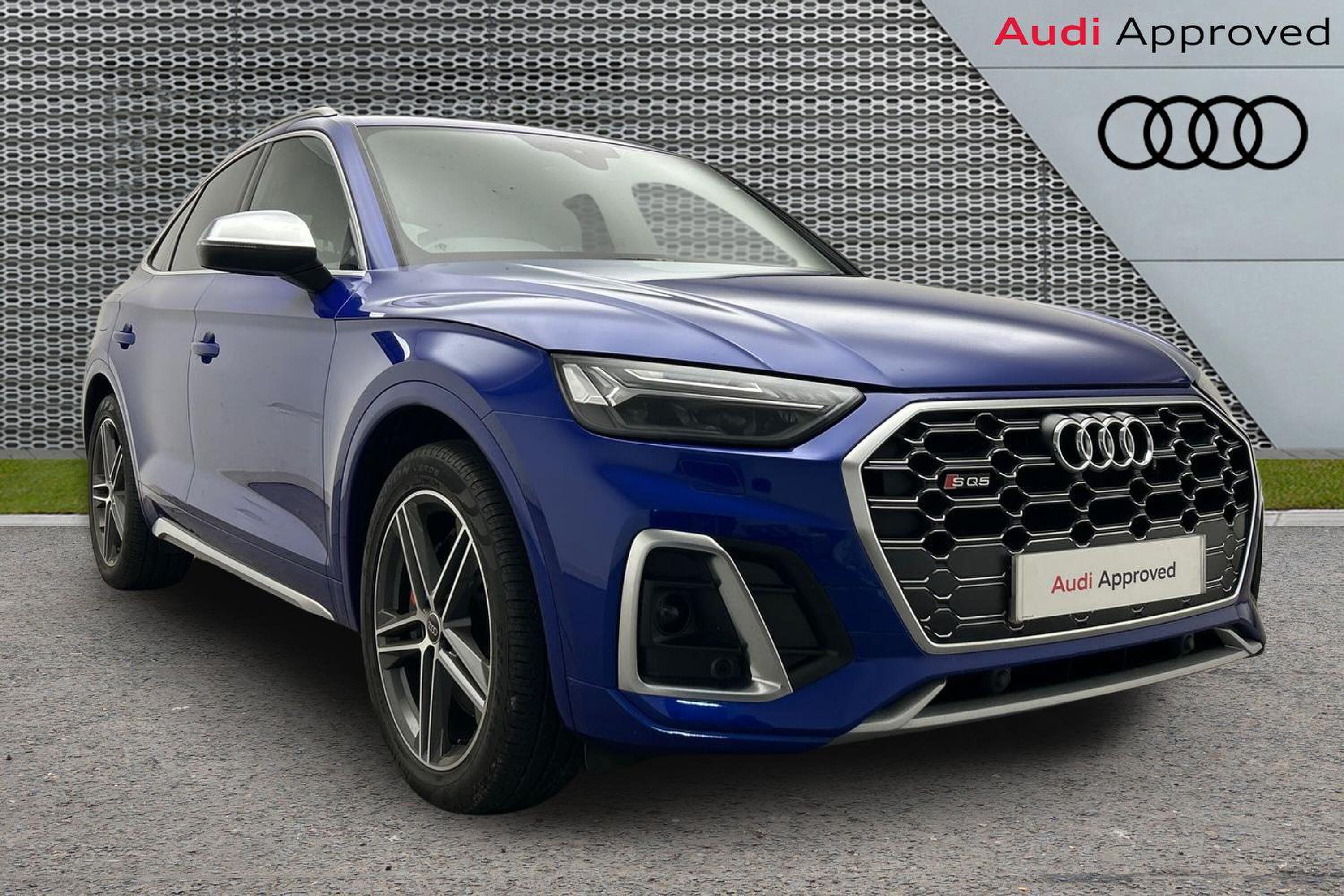 Main listing image - Audi Q5