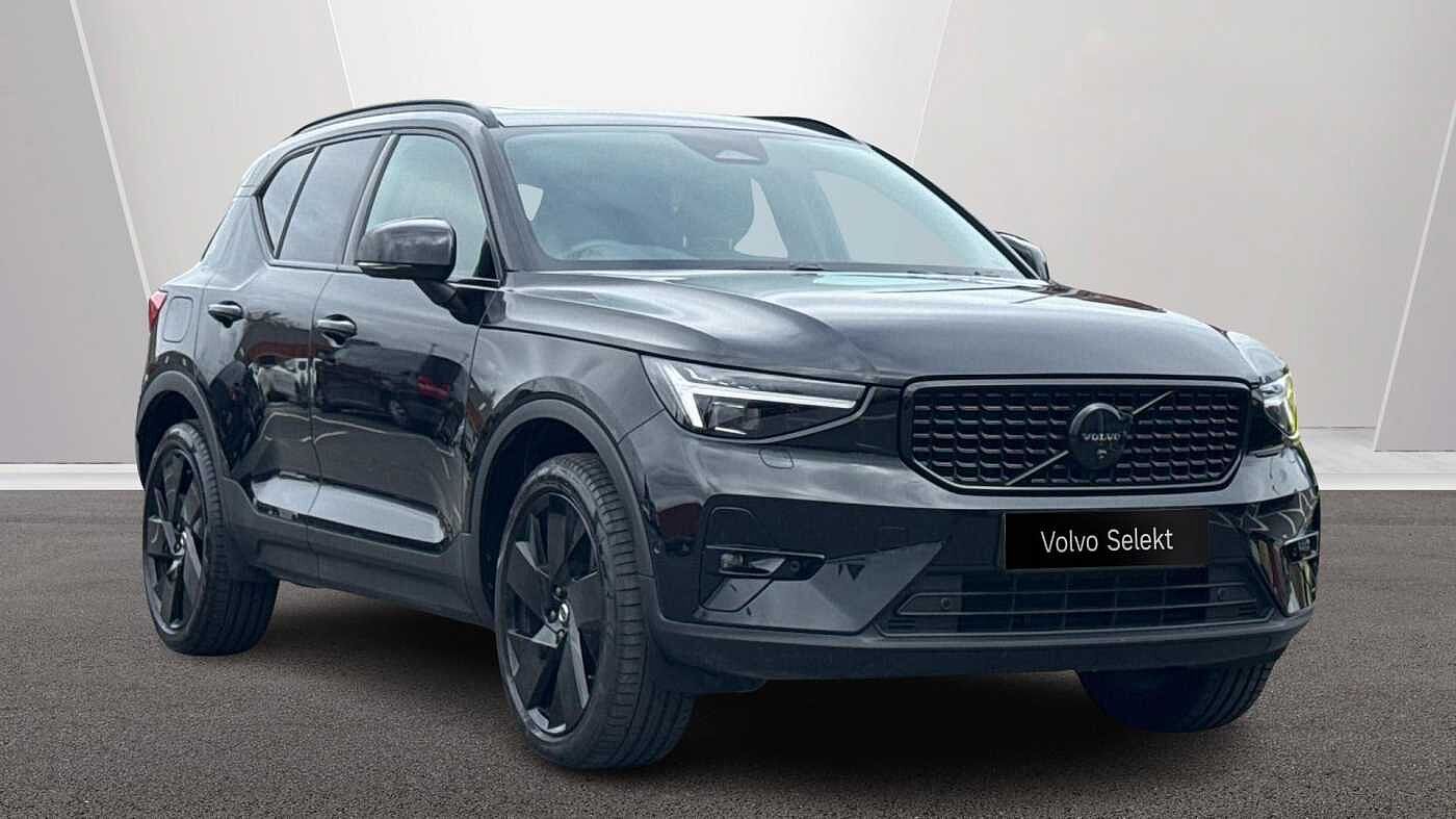 Main listing image - Volvo XC40