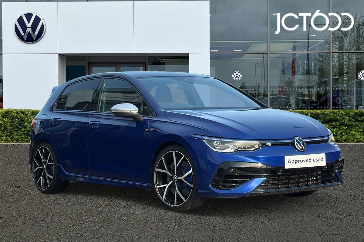 Main listing image - Volkswagen Golf