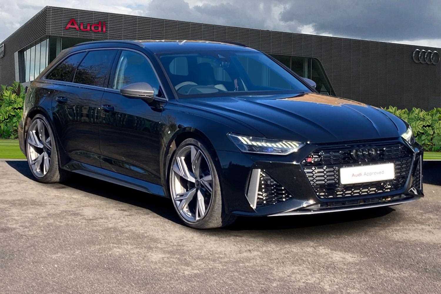 Main listing image - Audi RS6