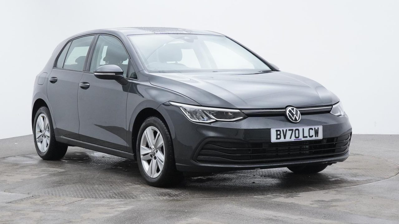 Main listing image - Volkswagen Golf