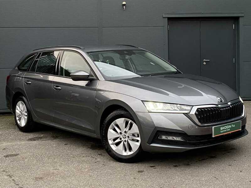 Main listing image - Skoda Octavia Estate