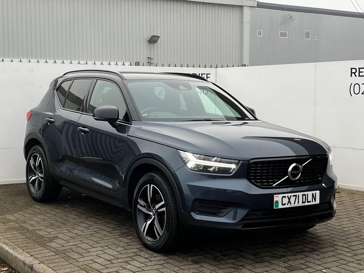 Main listing image - Volvo XC40