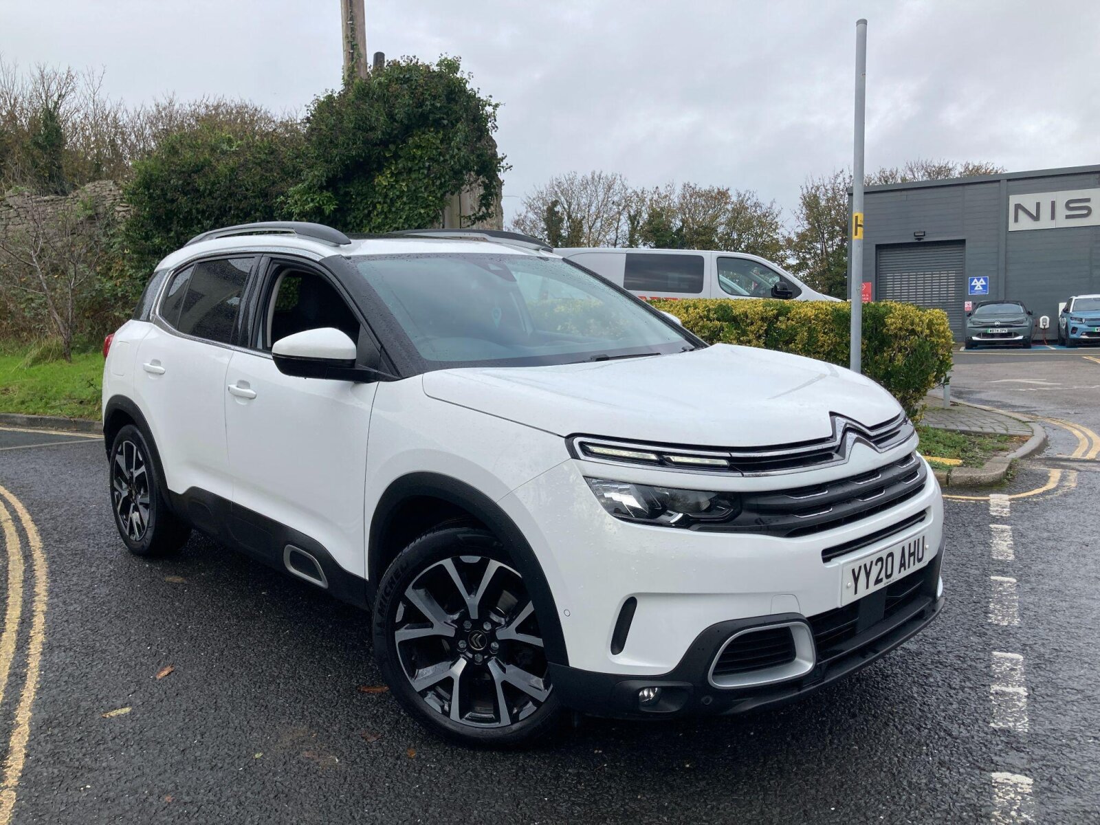 Main listing image - Citroen C5 Aircross