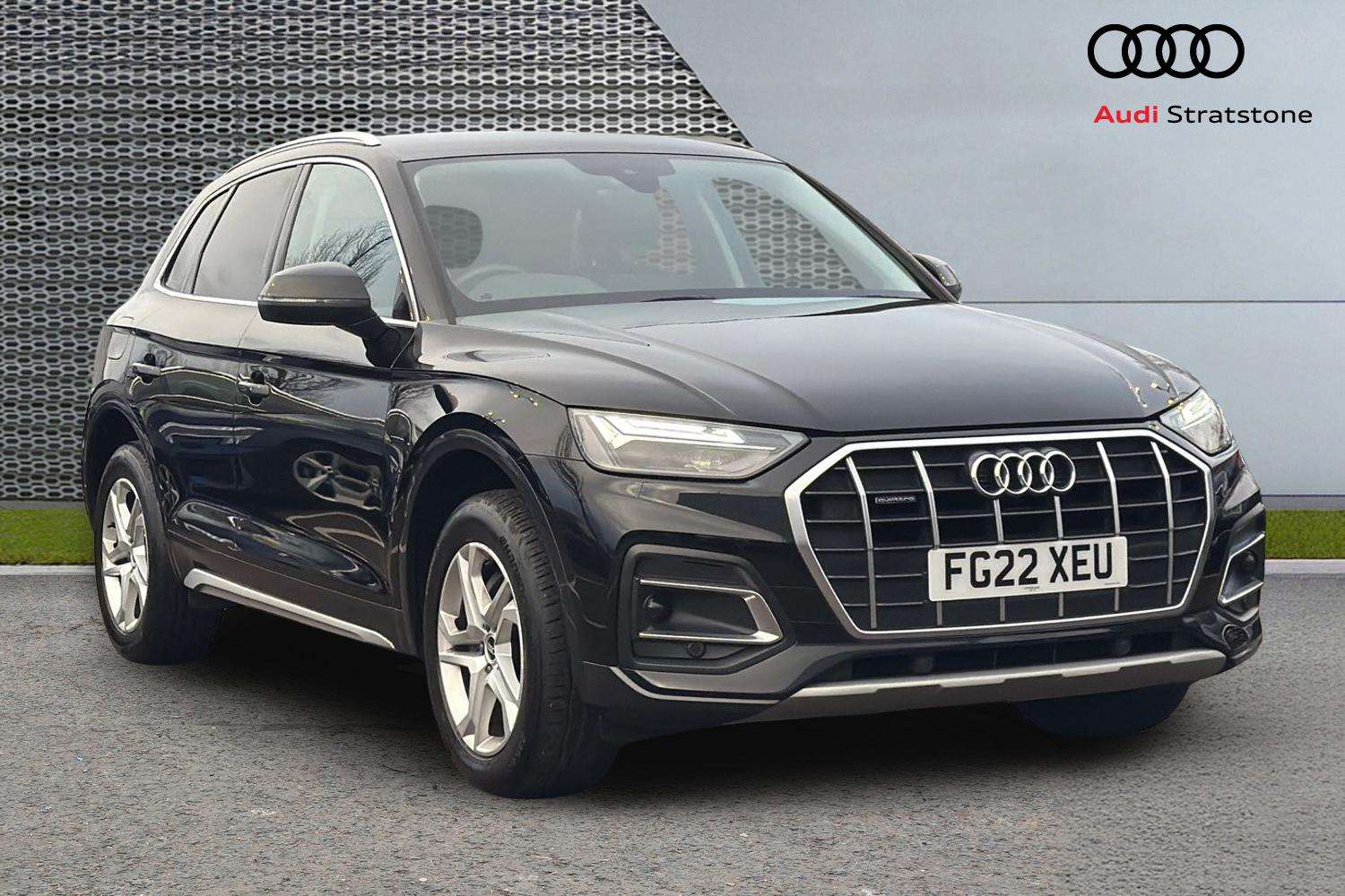 Main listing image - Audi Q5