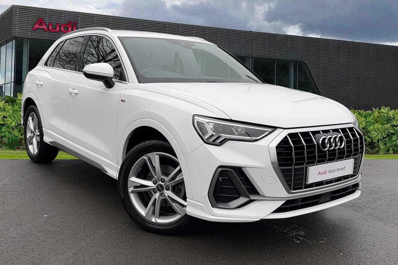 Main listing image - Audi Q3