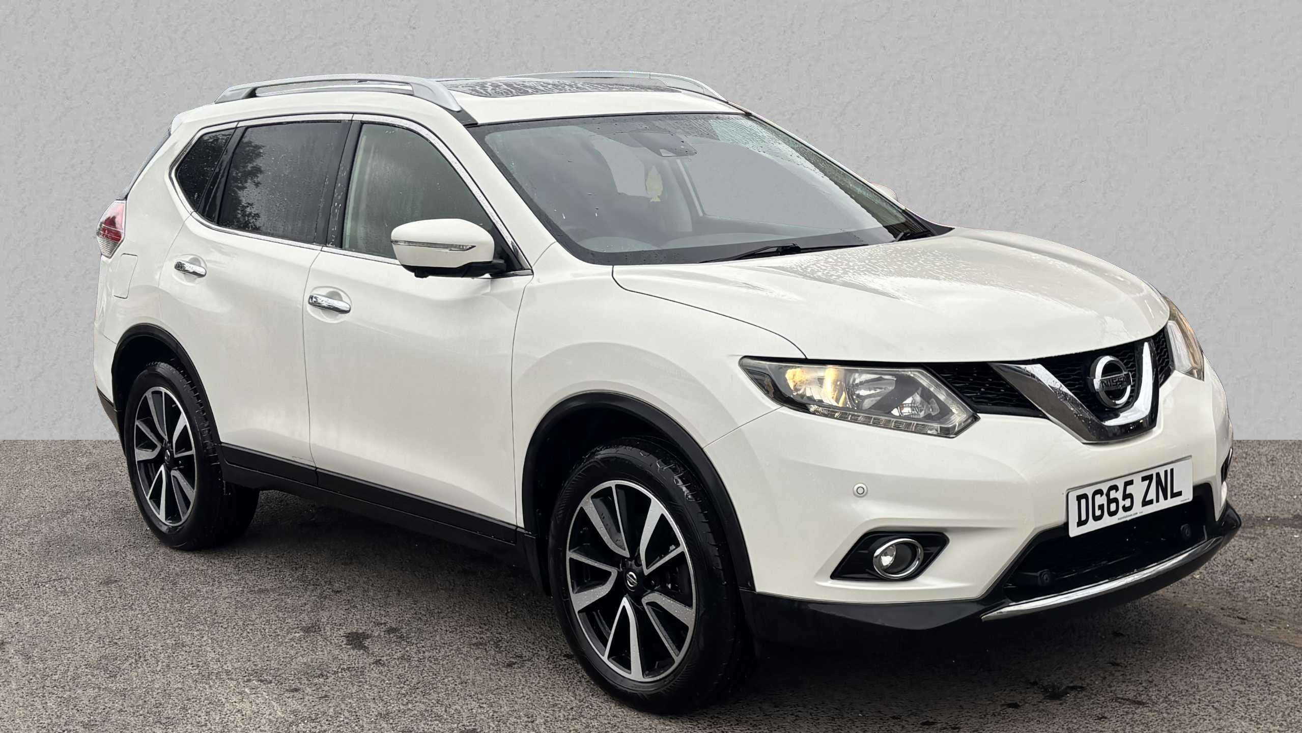 Main listing image - Nissan X-Trail