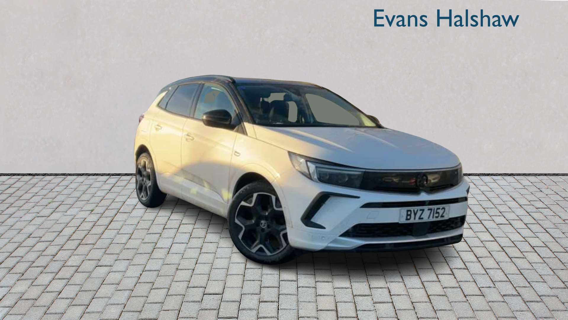 Main listing image - Vauxhall Grandland