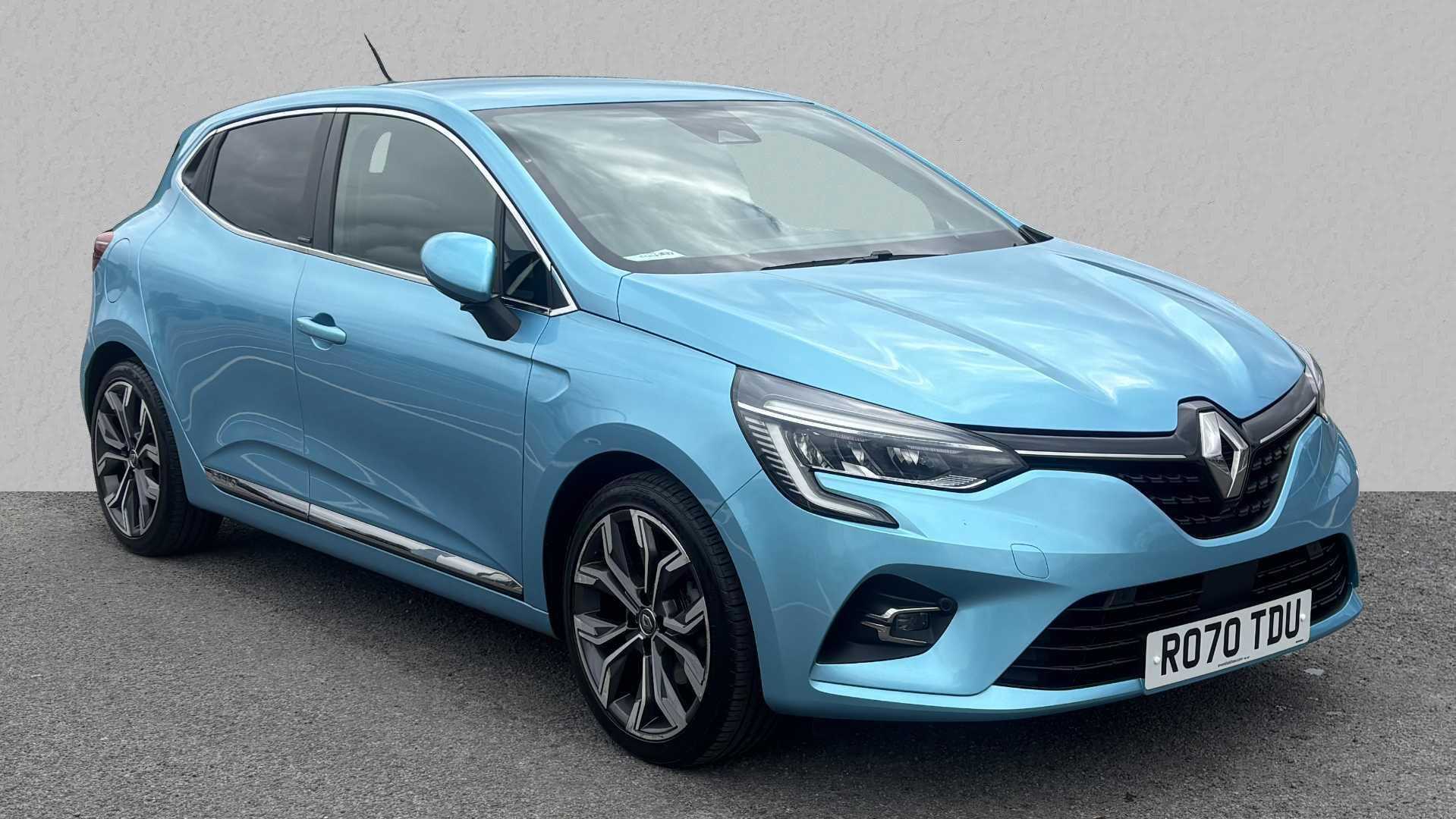 Main listing image - Renault Clio