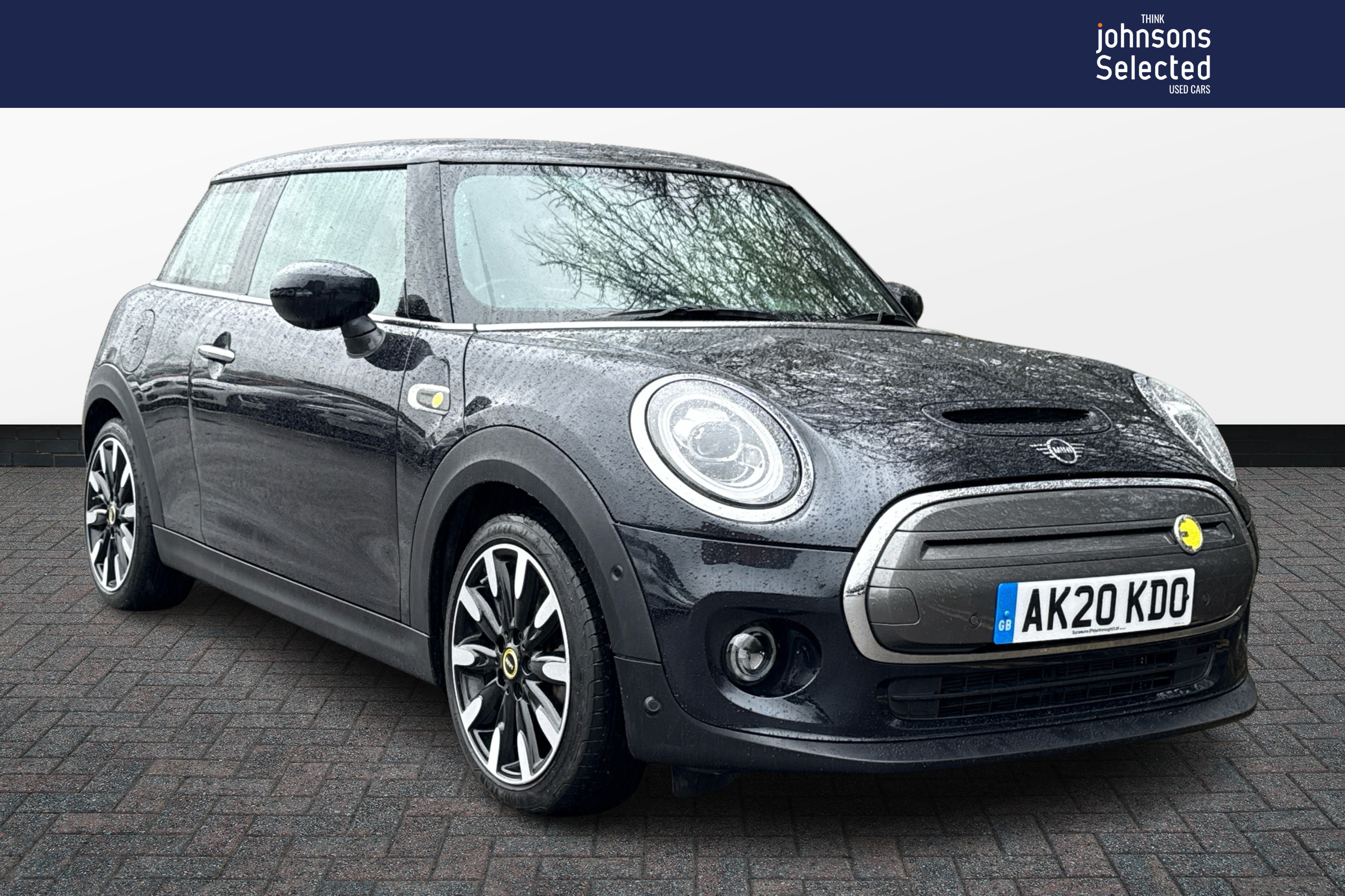 Main listing image - MINI Electric