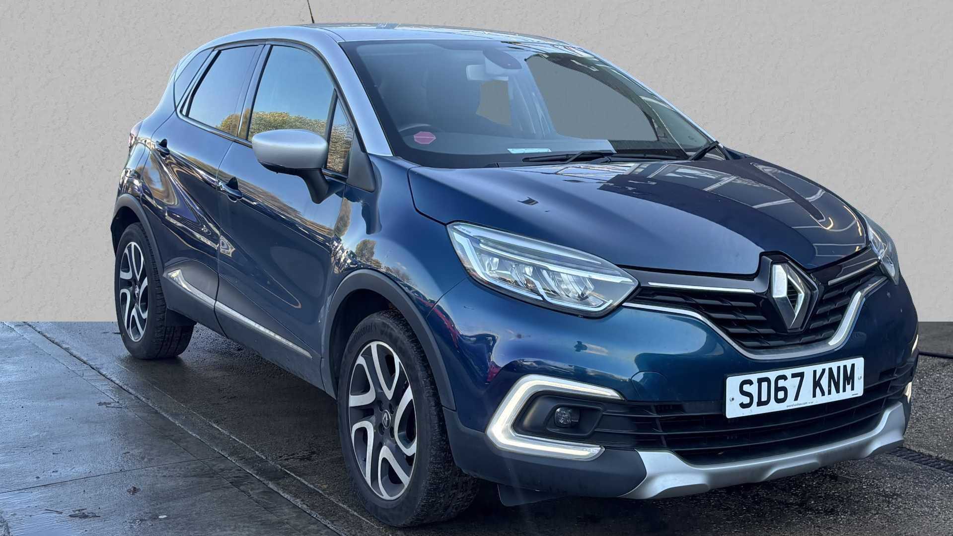 Main listing image - Renault Captur