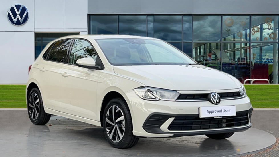 Main listing image - Volkswagen Polo