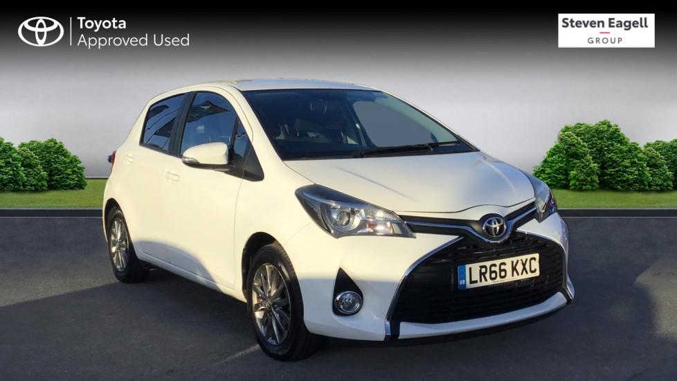 Main listing image - Toyota Yaris