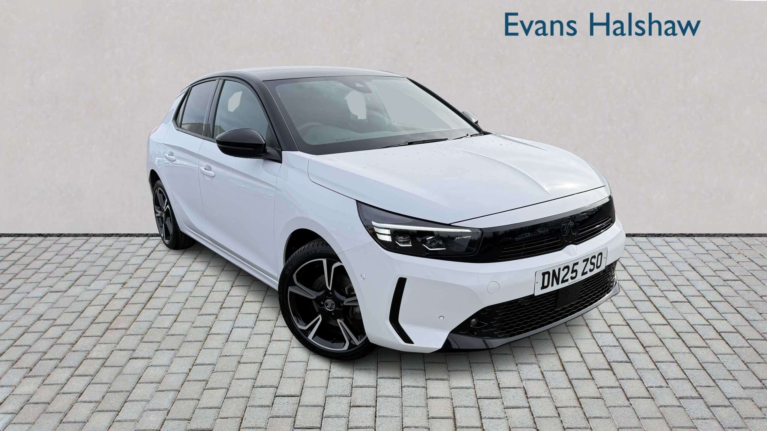 Main listing image - Vauxhall Corsa