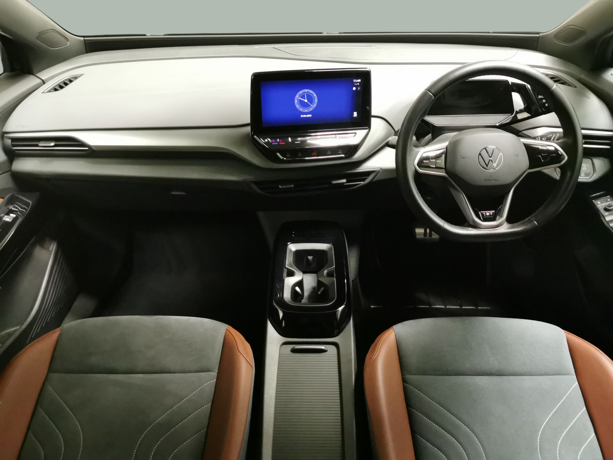 Main listing image - Volkswagen ID.4
