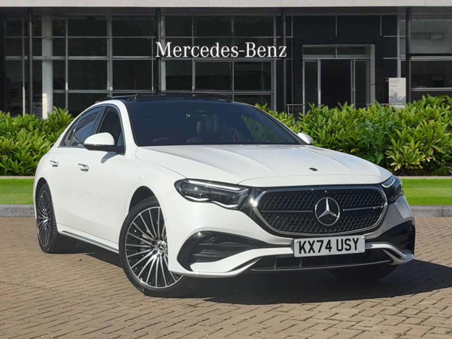 Main listing image - Mercedes-Benz E-Class
