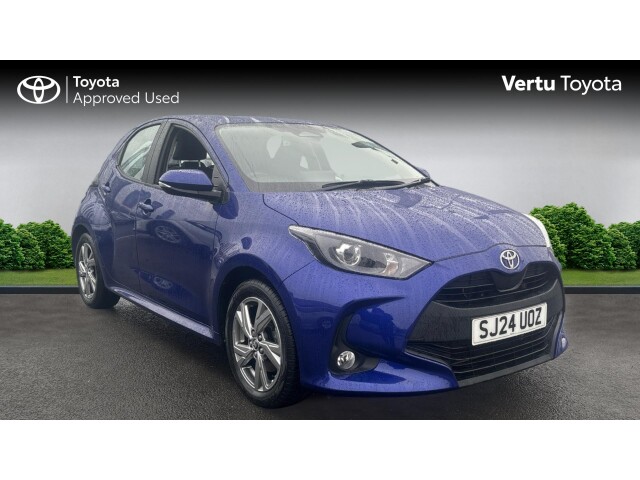 Main listing image - Toyota Yaris