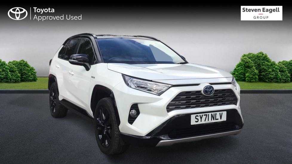 Main listing image - Toyota RAV4