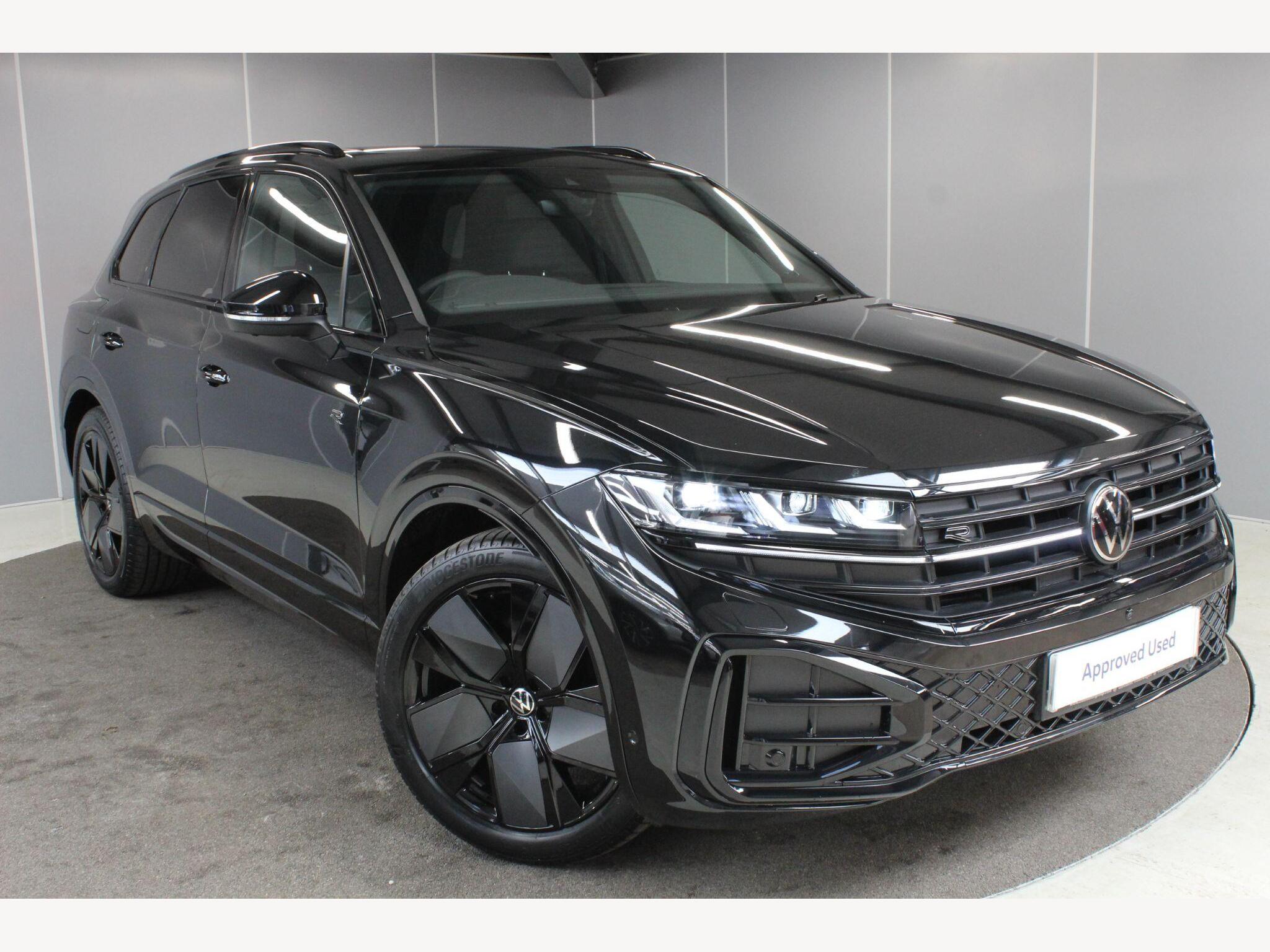 Main listing image - Volkswagen Touareg