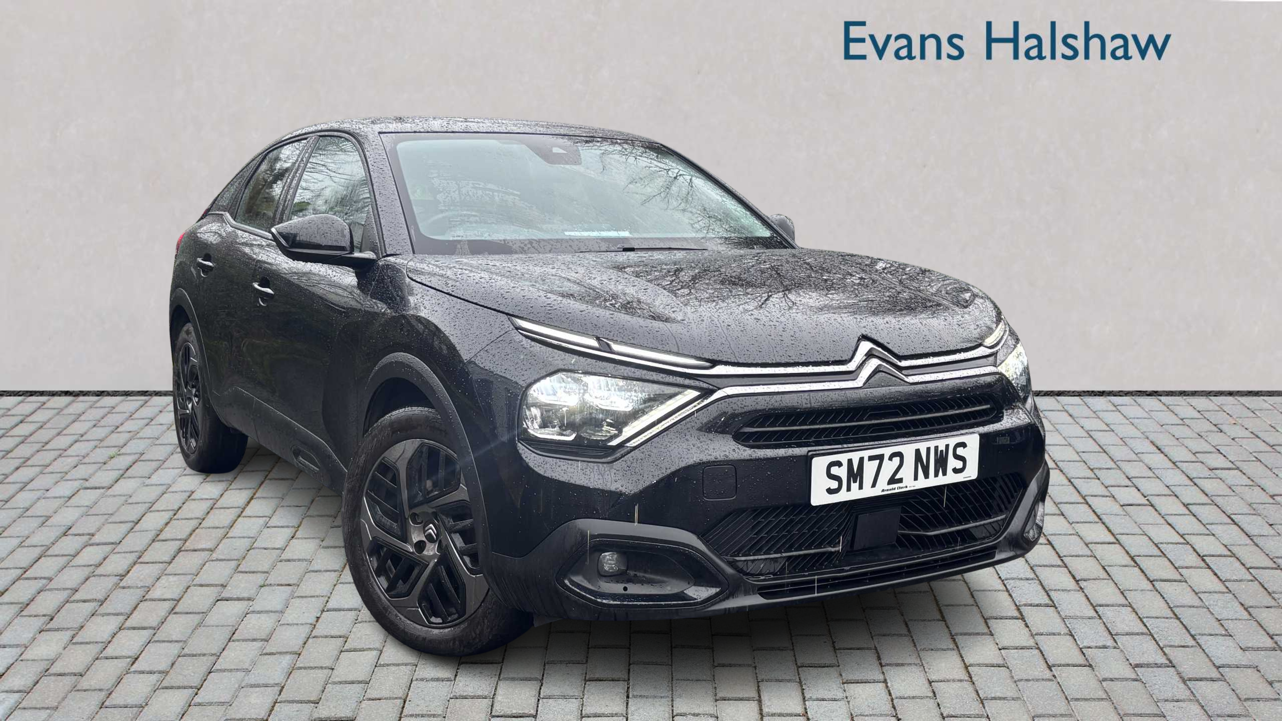 Main listing image - Citroen C4