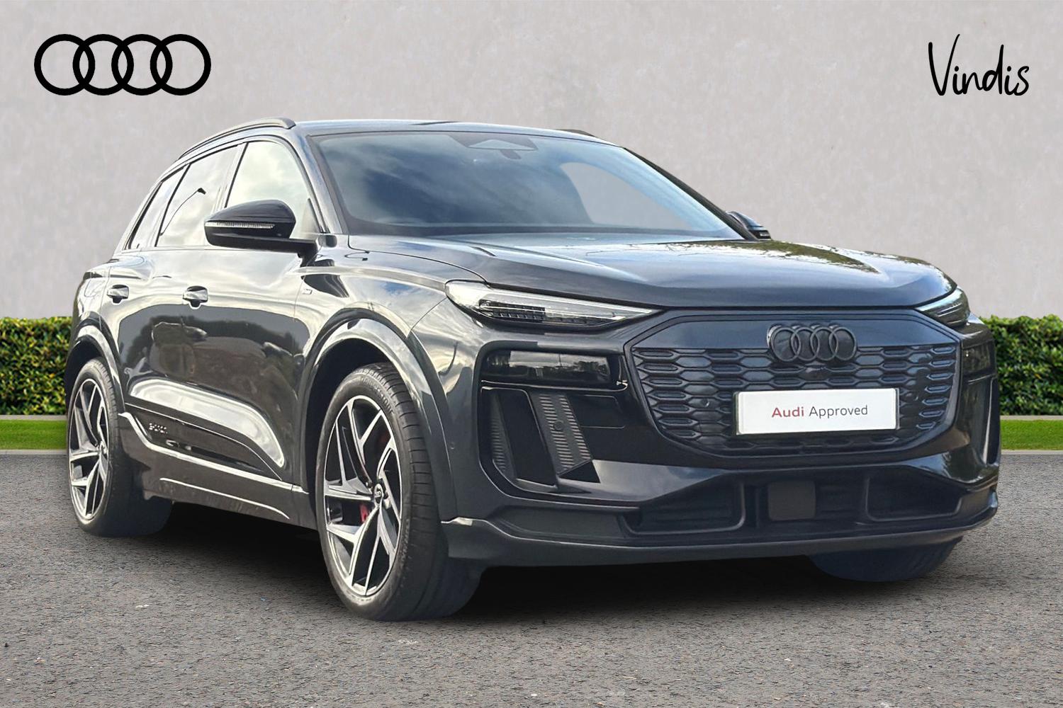 Main listing image - Audi Q6 e-tron