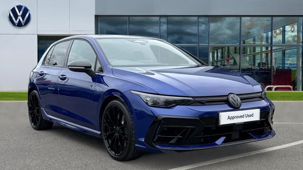 Main listing image - Volkswagen Golf R