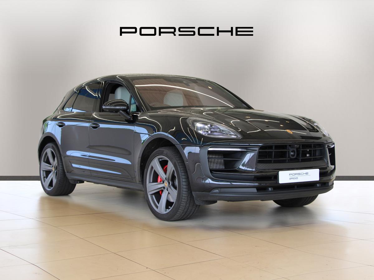 Main listing image - Porsche Macan