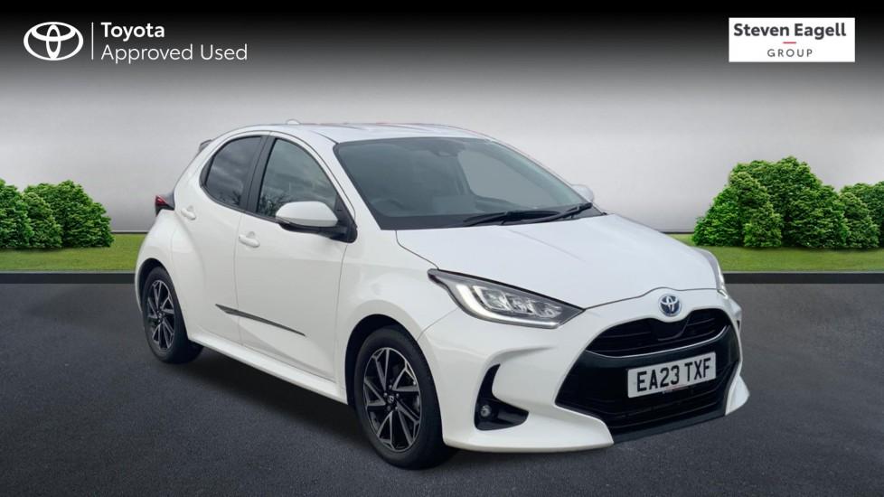 Main listing image - Toyota Yaris